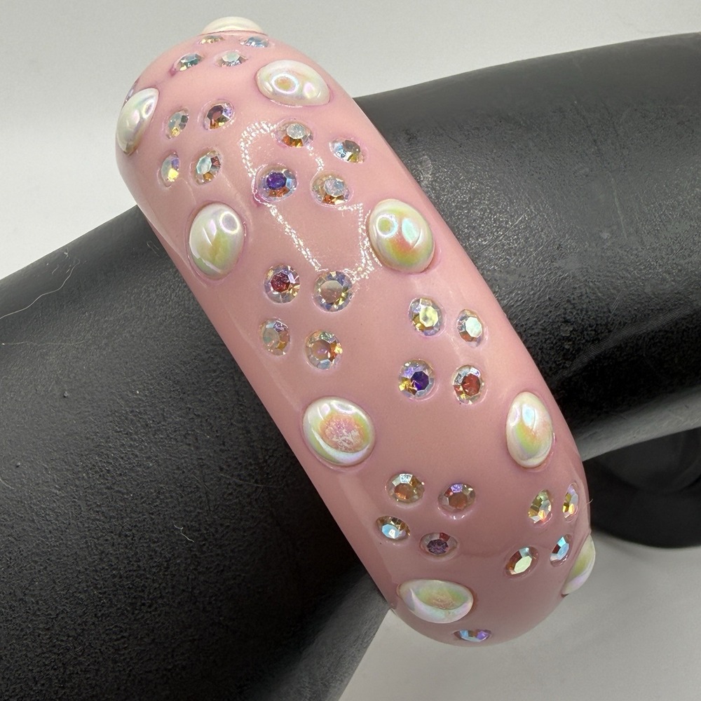 Vintage 50s Pink Aurora Borealis & Faux Pearl Clamper Plastic Bracelet